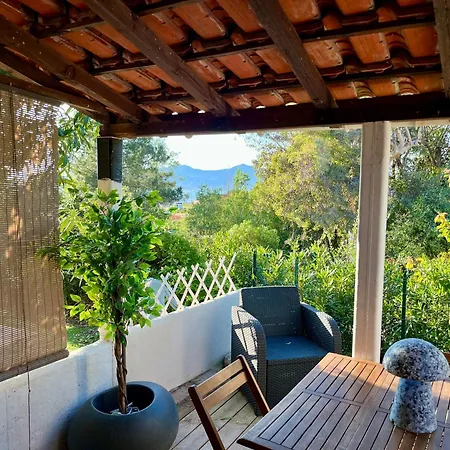 Joli Maisonnette A 100m De La Apartmán