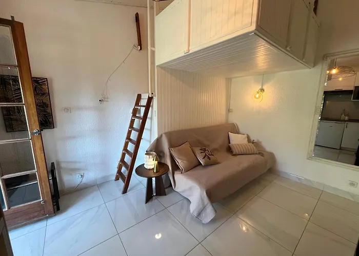 Joli Maisonnette A 100m De La Appartement *